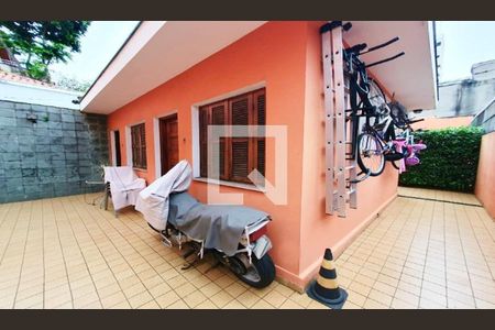 Casa à venda com 3 quartos, 200m² em Vila Congonhas, São Paulo