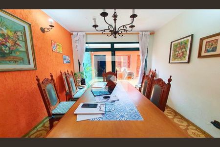 Casa à venda com 3 quartos, 200m² em Campo Belo , São Paulo