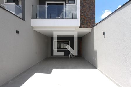 Área Externa de casa à venda com 3 quartos, 131m² em Vila Carrão, São Paulo