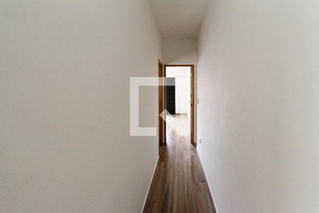 Corredor de casa à venda com 3 quartos, 131m² em Vila Carrão, São Paulo