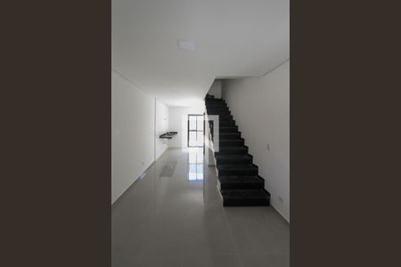 Sala de casa à venda com 3 quartos, 92m² em Vila Carrão, São Paulo