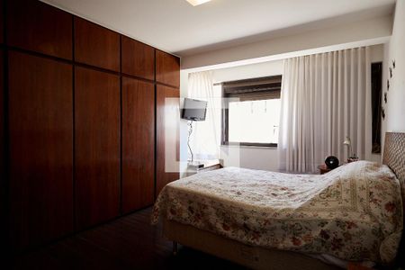 Quarto de apartamento à venda com 4 quartos, 320m² em Serra, Belo Horizonte