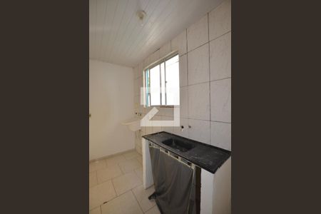 Cozinha de apartamento para alugar com 1 quarto, 50m² em Vila Valqueire, Rio de Janeiro