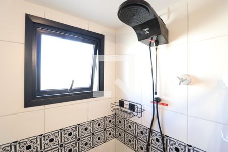 Banheiro de kitnet/studio para alugar com 1 quarto, 25m² em Pompeia, São Paulo