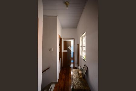 Corredor de casa à venda com 3 quartos, 102m² em Vila Dom Pedro I, São Paulo