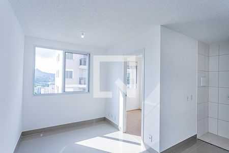 Sala, cozinha e área de serviço de apartamento para alugar com 2 quartos, 36m² em Vila Pirituba, São Paulo