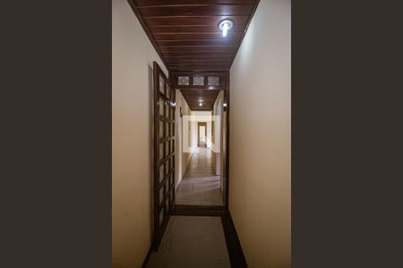 Hall de entrada de apartamento à venda com 4 quartos, 160m² em Medianeira, Porto Alegre
