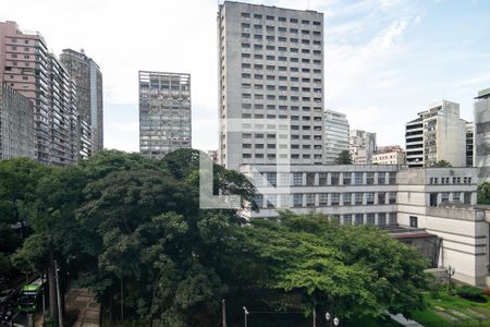 Varanda - Vista de kitnet/studio à venda com 1 quarto, 25m² em Centro Histórico de São Paulo, São Paulo