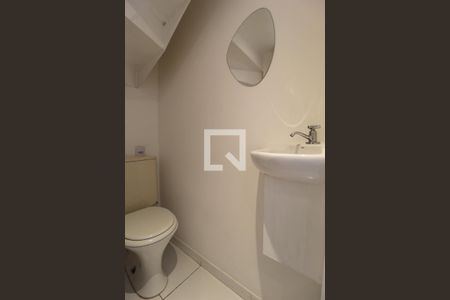 Lavabo de apartamento para alugar com 1 quarto, 70m² em Vila Nova Conceição, São Paulo