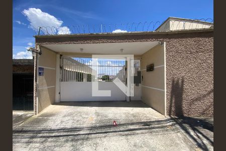 Fachada + placa de casa de condomínio para alugar com 2 quartos, 75m² em Jardim Matarazzo, São Paulo