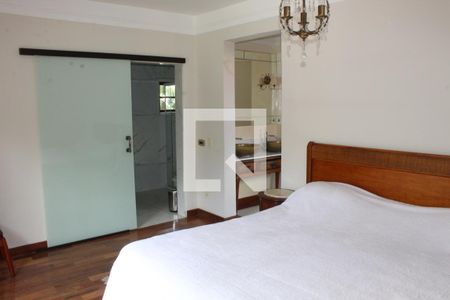 Suíte 1 de casa de condomínio para alugar com 4 quartos, 750m² em Jardim Sao Paulo Ii, Cotia