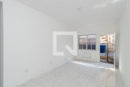 Sala de apartamento para alugar com 1 quarto, 60m² em Vista Alegre, Rio de Janeiro