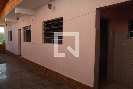 Entrada de casa para alugar com 1 quarto, 70m² em Santa Luzia, Ribeirão Pires