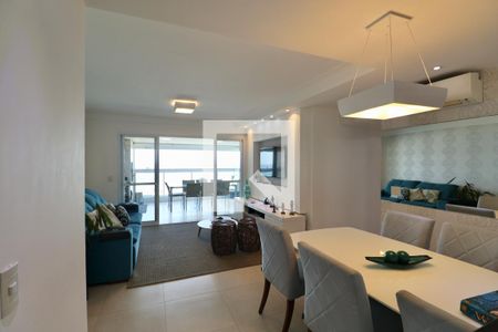 Sala de apartamento para alugar com 3 quartos, 106m² em Jardim Belmar, Guarujá