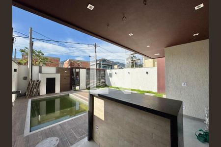 Área externa de casa de condomínio à venda com 4 quartos, 180m² em Vargem Pequena, Rio de Janeiro