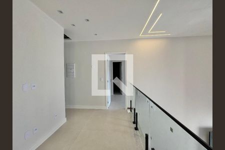 Hall Íntimo de casa de condomínio à venda com 4 quartos, 180m² em Vargem Pequena, Rio de Janeiro