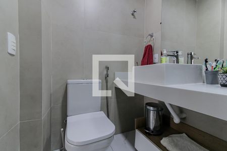 Banheiro Social de apartamento à venda com 3 quartos, 90m² em Copacabana, Rio de Janeiro