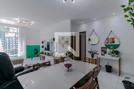 Sala  de apartamento à venda com 3 quartos, 90m² em Copacabana, Rio de Janeiro