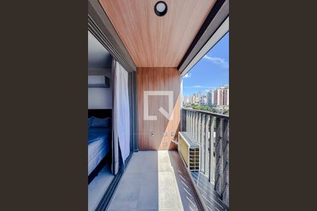 Varanda da Sala/Quarto de apartamento para alugar com 1 quarto, 26m² em Vila Regente Feijó, São Paulo