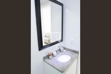 Banheiro de apartamento para alugar com 1 quarto, 35m² em Barra Funda, São Paulo