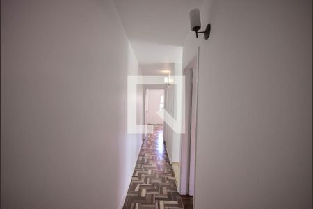 Corredor de casa à venda com 3 quartos, 170m² em Vila Sonia, São Paulo