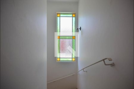 Escada de casa à venda com 3 quartos, 170m² em Vila Sonia, São Paulo