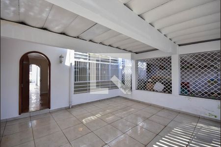 Garagem de casa à venda com 3 quartos, 170m² em Vila Sonia, São Paulo
