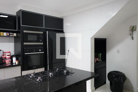 Cozinha de casa de condomínio à venda com 3 quartos, 217m² em Vila Bertioga, São Paulo