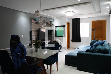 Sala de casa de condomínio à venda com 3 quartos, 217m² em Vila Bertioga, São Paulo