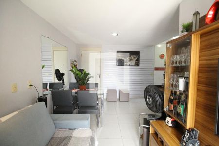 Sala de apartamento à venda com 2 quartos, 51m² em Taquara, Rio de Janeiro