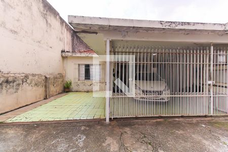 Fachada de casa à venda com 3 quartos, 240m² em Vila Regente Feijó, São Paulo