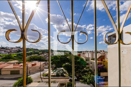 Vista de apartamento à venda com 2 quartos, 62m² em Conjunto California, Belo Horizonte