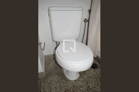 Banheiro de kitnet/studio para alugar com 1 quarto, 76m² em Jardim Paulista, São Paulo