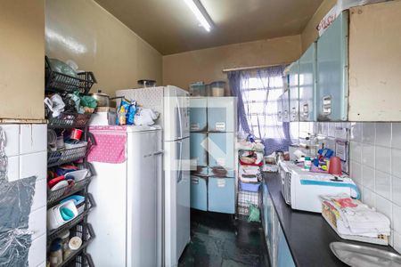 Cozinha de casa para alugar com 3 quartos, 384m² em Carlos Prates, Belo Horizonte