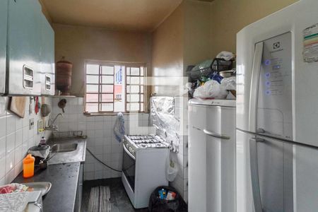 Cozinha de casa para alugar com 3 quartos, 384m² em Carlos Prates, Belo Horizonte