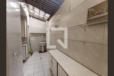 Área de Serviço de casa à venda com 3 quartos, 79m² em Itapoã, Belo Horizonte