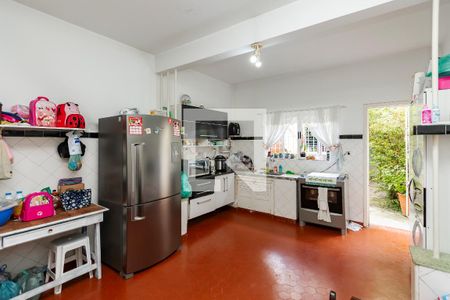 Cozinha de casa para alugar com 2 quartos, 150m² em Vila Cordeiro, São Paulo