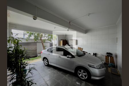 Garagem de casa à venda com 3 quartos, 280m² em Jardim Alto Pedroso, São Paulo