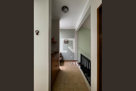 Corredor de casa à venda com 3 quartos, 280m² em Jardim Alto Pedroso, São Paulo