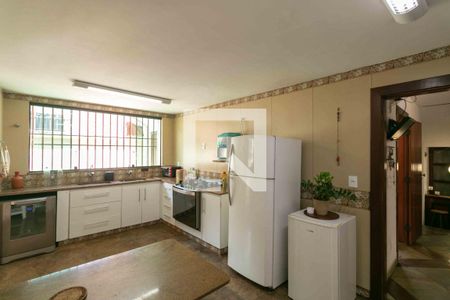 Cozinha de casa à venda com 5 quartos, 460m² em Santa Amelia, Belo Horizonte