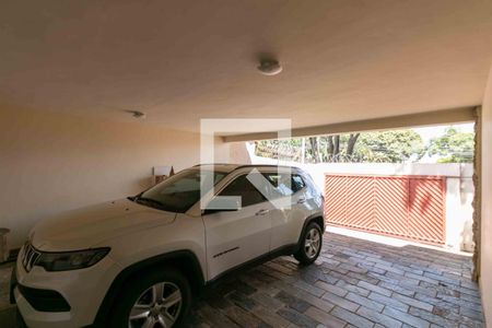 Garagem de casa à venda com 5 quartos, 460m² em Santa Amelia, Belo Horizonte
