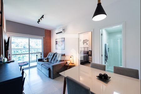 Sala de apartamento para alugar com 1 quarto, 50m² em José Menino, Santos