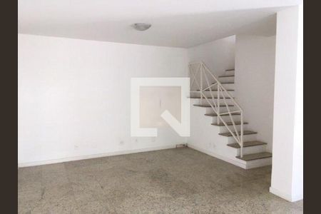 Casa de Condomínio à venda com 4 quartos, 178m² em Recreio dos Bandeirantes, Rio de Janeiro
