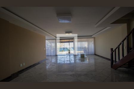Sala de apartamento à venda com 4 quartos, 669m² em Recreio dos Bandeirantes, Rio de Janeiro