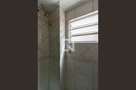 Banheiro de apartamento para alugar com 2 quartos, 56m² em Jardim Iporanga, Guarulhos