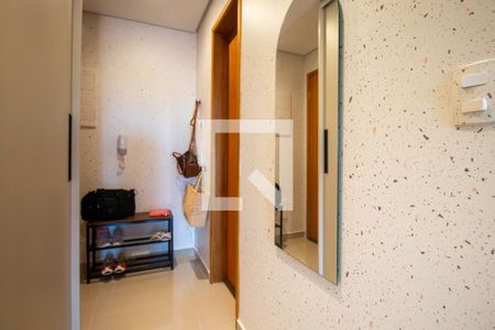 Corredor de apartamento para alugar com 1 quarto, 27m² em Chácara Santo Antônio (zona Sul), São Paulo