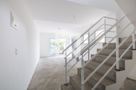 Sala de casa à venda com 3 quartos, 152m² em Novo Osasco, Osasco