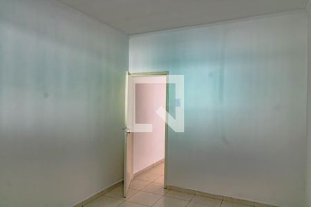 Quarto 1  de casa para alugar com 2 quartos, 200m² em Vila da Saúde, São Paulo