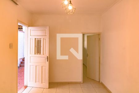 Sala de casa para alugar com 2 quartos, 200m² em Vila da Saúde, São Paulo