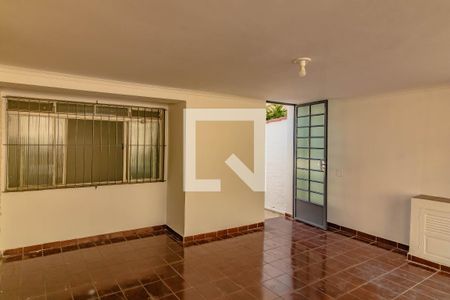 Garagem de casa para alugar com 2 quartos, 200m² em Vila da Saúde, São Paulo
